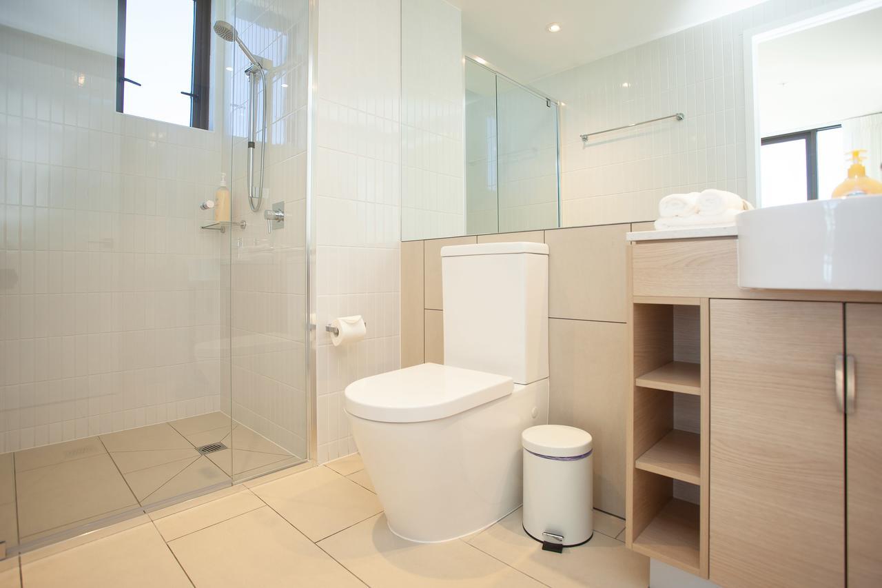 High Floor Ocean View Suites Broadbeach Гоулд Коуст Екстериор снимка