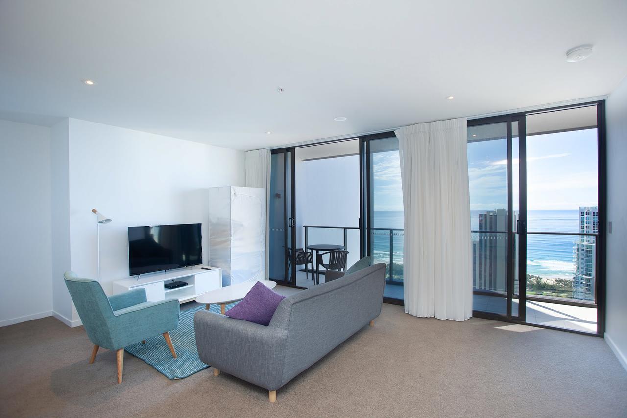 High Floor Ocean View Suites Broadbeach Гоулд Коуст Екстериор снимка